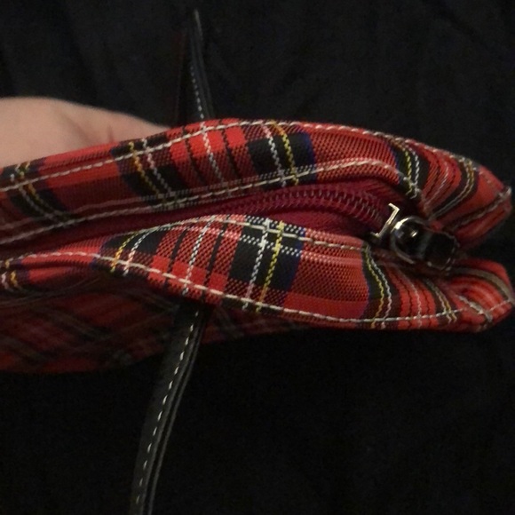 Mini Tommy Hilfiger purse - Picture 5 of 7